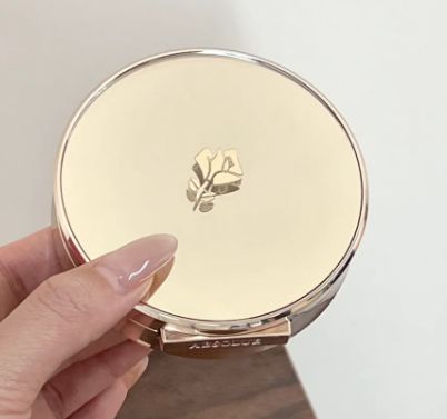 行榜前十名盘点十款好用的品牌入手超值mg不朽情缘游戏登录入口品牌化妆品排(图11) 行榜前十名盘点十款好用的品牌入手超值mg不朽情缘游戏登录入口品牌化妆品排(图11)